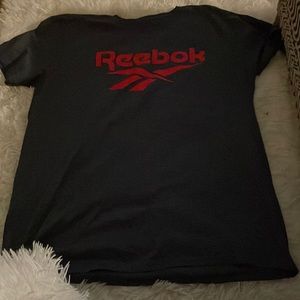 Mens reebok t-shirt